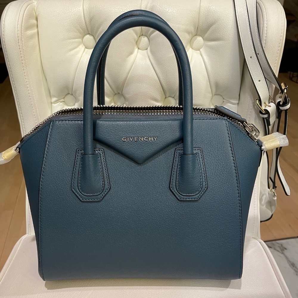 Givenchy Small Antigona